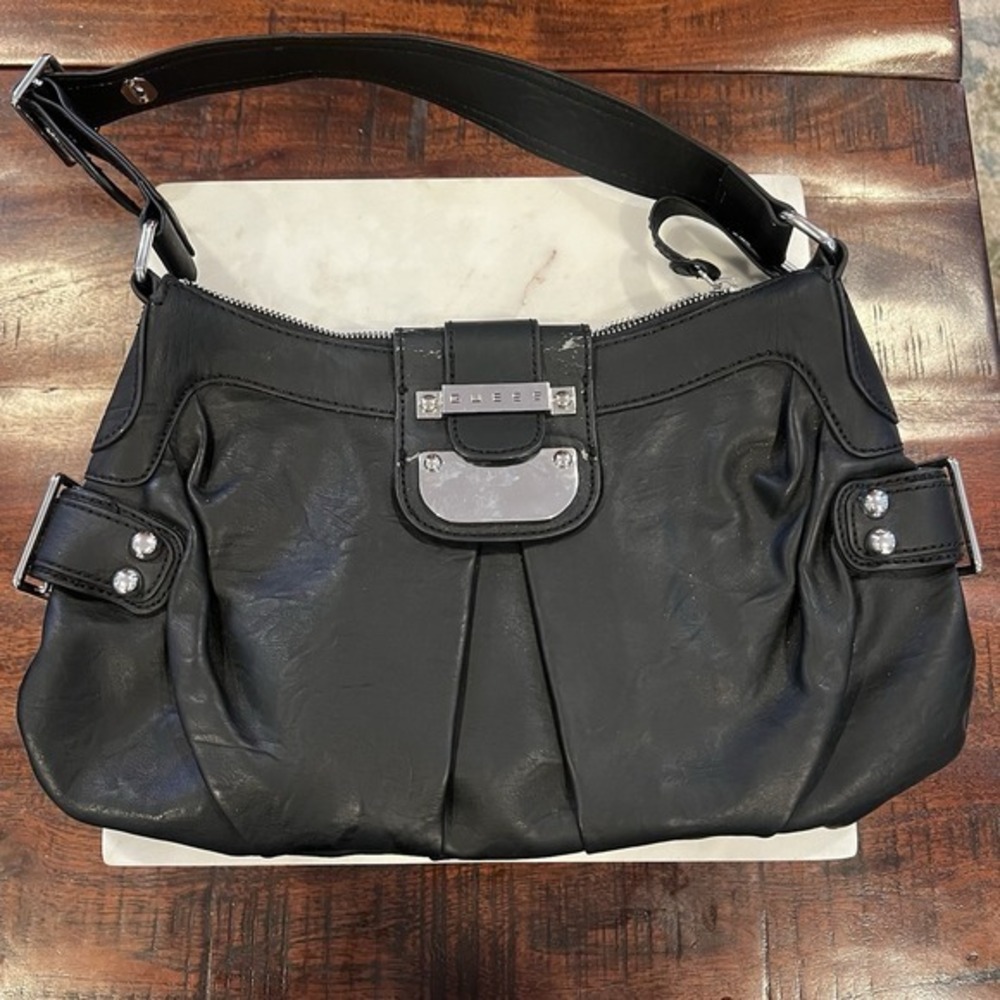 GUESS Black Leather‎ Shoulder Bag Y2K Silver Hardware Zip Hobo Purse